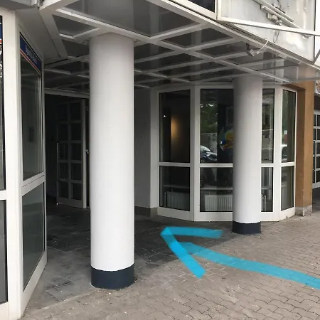 Marvel-apartment - Fuer Freunde & Familien, Stadtnah, Parkplatz, E-ladestation, Gitterbox Fuer Fahrraeder, Fitnessstudio, Digitale Gaestemappe Mit Restaurant- Und Unternehmenstipps شقة كوبلنس