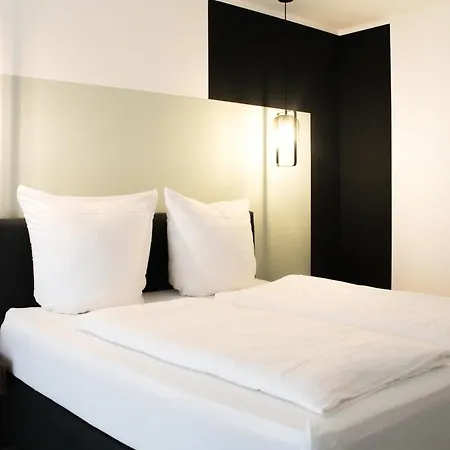 Marvel-apartment - Fuer Freunde & Familien, Stadtnah, Parkplatz, E-ladestation, Gitterbox Fuer Fahrraeder, Fitnessstudio, Digitale Gaestemappe Mit Restaurant- Und Unternehmenstipps * كوبلنس