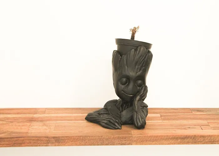 Marvel-apartment - Fuer Freunde & Familien, Stadtnah, Parkplatz, E-ladestation, Gitterbox Fuer Fahrraeder, Fitnessstudio, Digitale Gaestemappe Mit Restaurant- Und Unternehmenstipps Appartement *