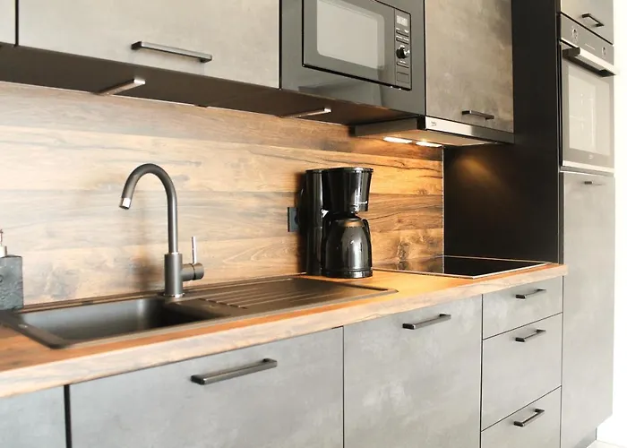 Apartment Marvel-apartment - Fuer Freunde & Familien, Stadtnah, Parkplatz, E-ladestation, Gitterbox Fuer Fahrraeder, Fitnessstudio, Digitale Gaestemappe Mit Restaurant- Und Unternehmenstipps *