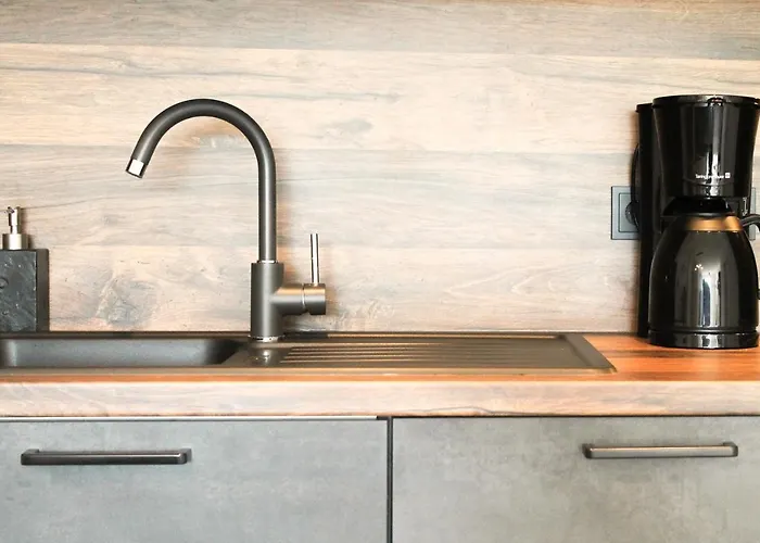 Marvel-apartment - Fuer Freunde & Familien, Stadtnah, Parkplatz, E-ladestation, Gitterbox Fuer Fahrraeder, Fitnessstudio, Digitale Gaestemappe Mit Restaurant- Und Unternehmenstipps Apartment Koblenz (Rhineland-Palatinate)